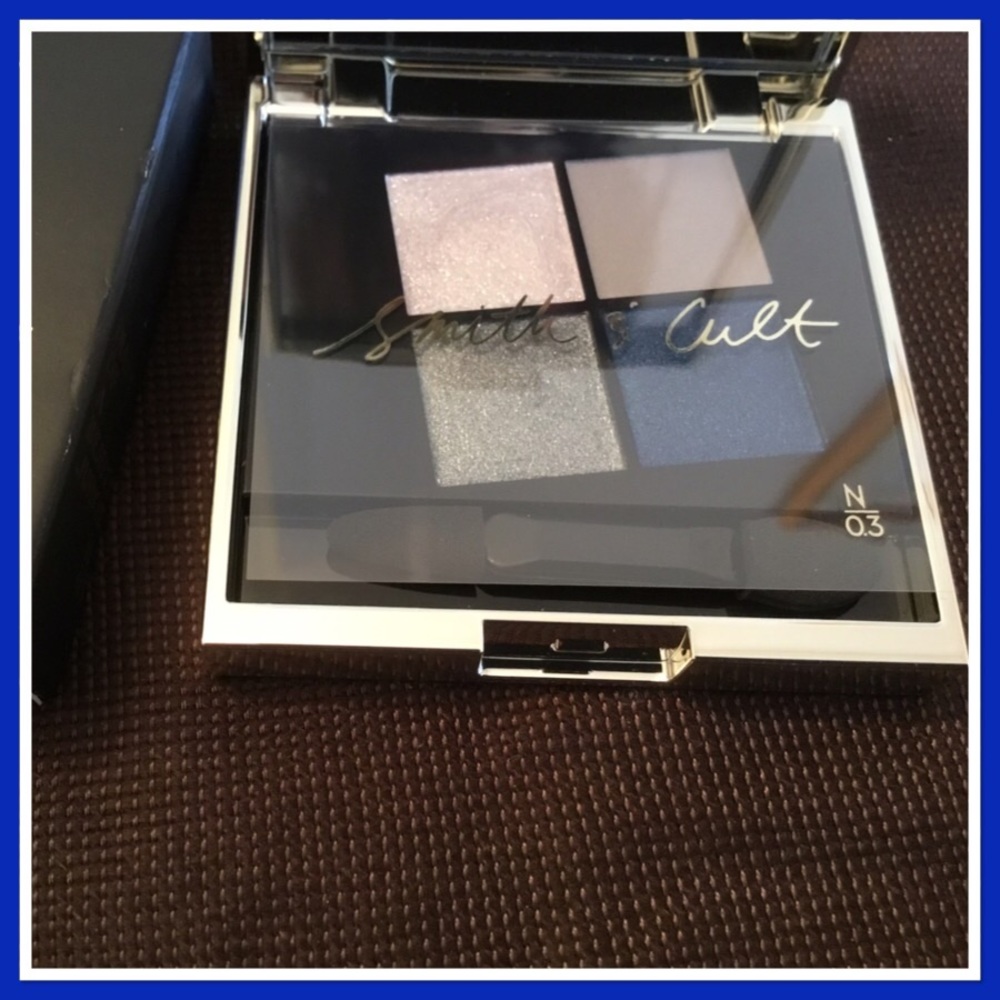 Smith & Cult Book of Eyes Shadow Palette Ice Tears